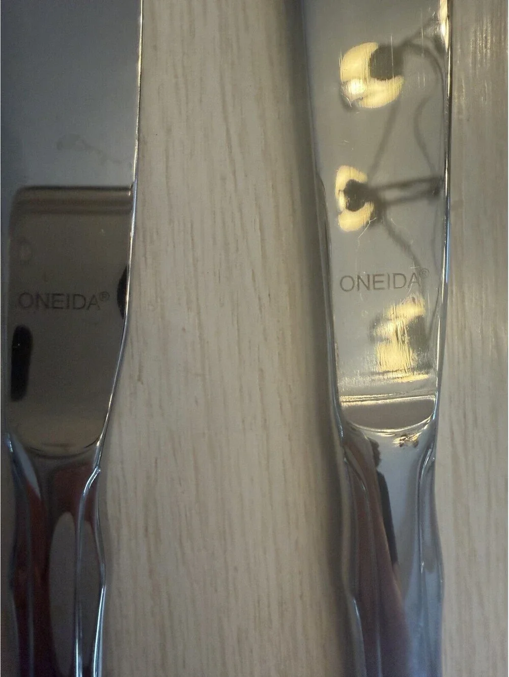 Oneida Carolina Set Of 4 Knives
